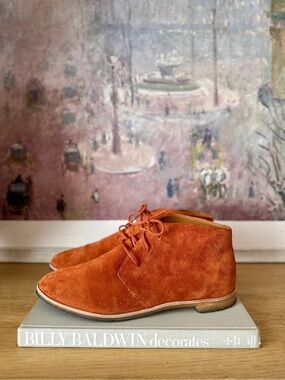 Clarks Rust Orange Suede Chukka Boots - Size 10